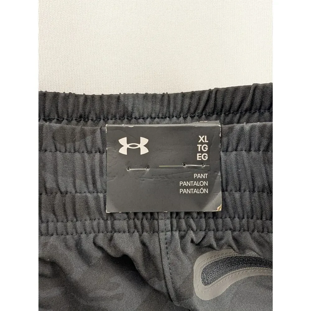 NWT Under Armour UA Unstoppable Men's Cargo Pants in Black Camo size XL